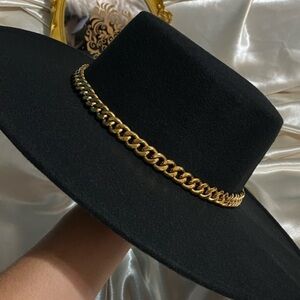 Black Fedora Chain Hat